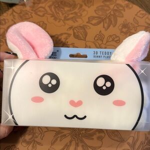 2/$20 The Crème Shop spa Headband 🆕